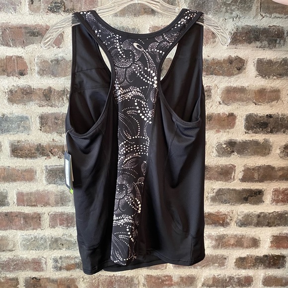 NWT Tek Gear Racerback Workout Tank - Size XL - Picture 2 of 4